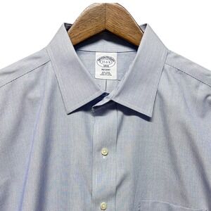 Brooks Brothers Regent Shirt‎ Mens 17 2/3- Blue Geometric Button Down Non Iron